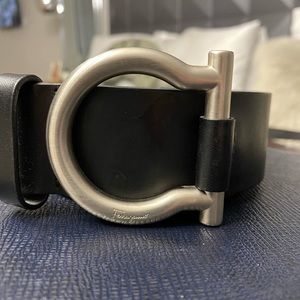 Mens authentic Ferragamo belt